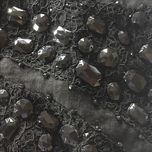 SALE!!! BLACK EMBELLISHED MINI SKIRT SIZE 2 - Picture 5 of 8